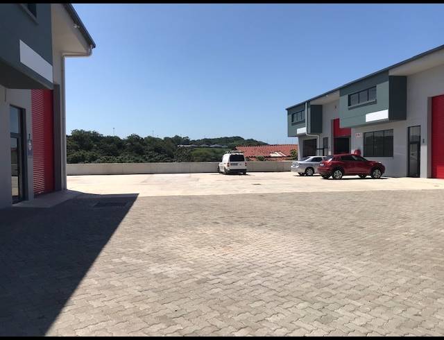 300M² WAREHOUSE TO LET IN GLEN ANIL